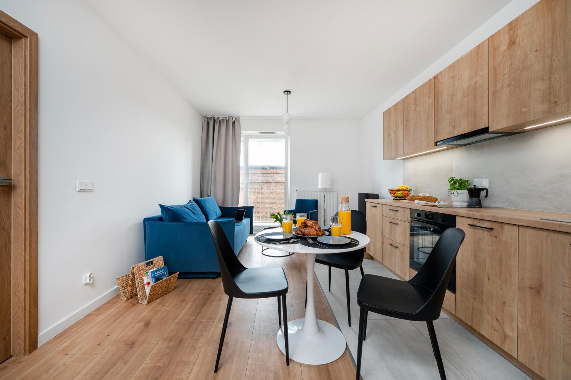 Apartamenty Fuzja - Komfortowe Mieszkania Blisko Centrum Lodzi Garaz Exterior photo